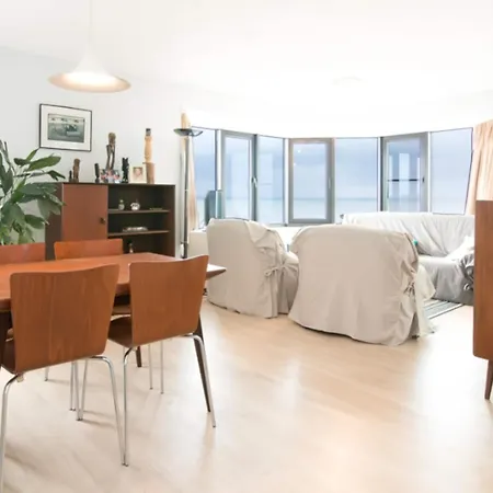 Апартаменты In Raversijde With Stunning Sea Views *