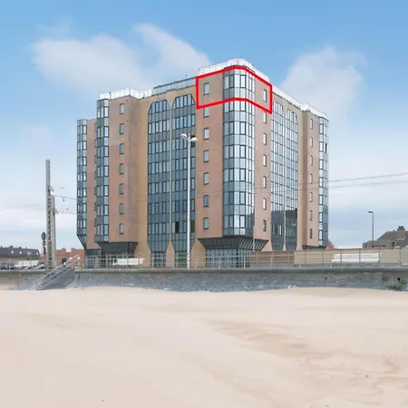 In Raversijde With Stunning Sea Views