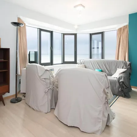 In Raversijde With Stunning Sea Views Apartamento