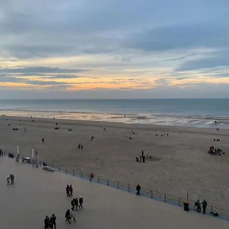 In Raversijde With Stunning Sea Views Ostende