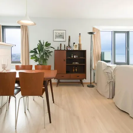 דירה In Raversijde With Stunning Sea Views